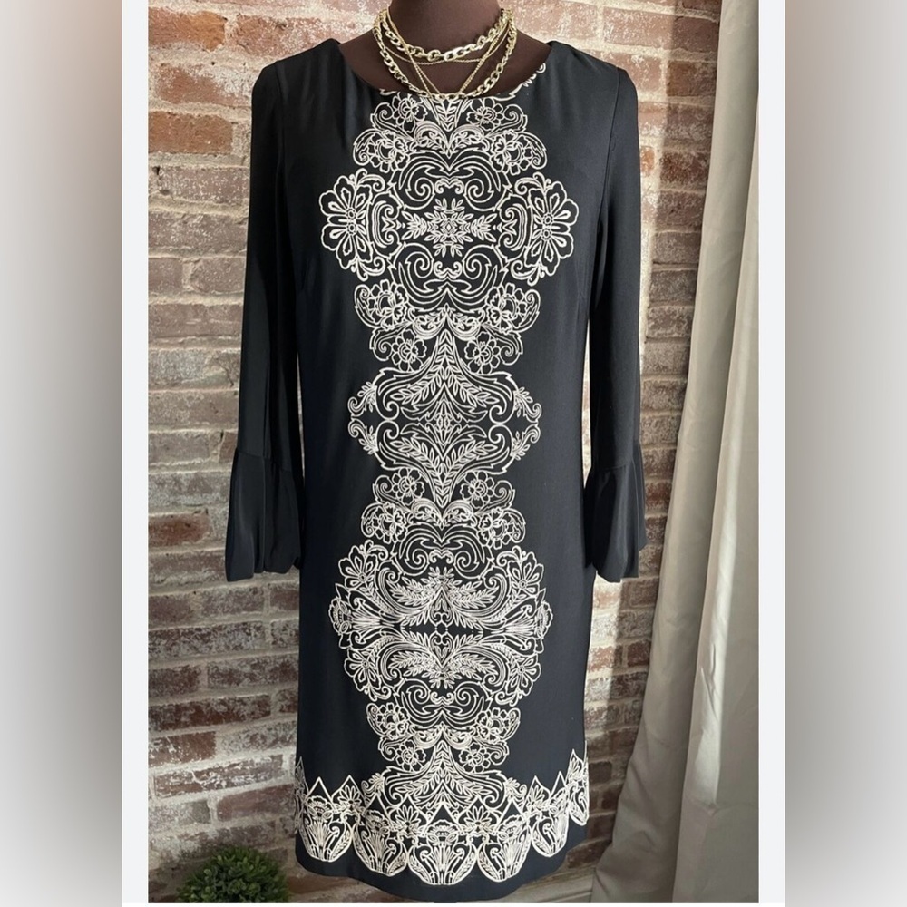 Madison Leigh Black with Lavender embossed design size 16 NWT - Picture 7 of 11